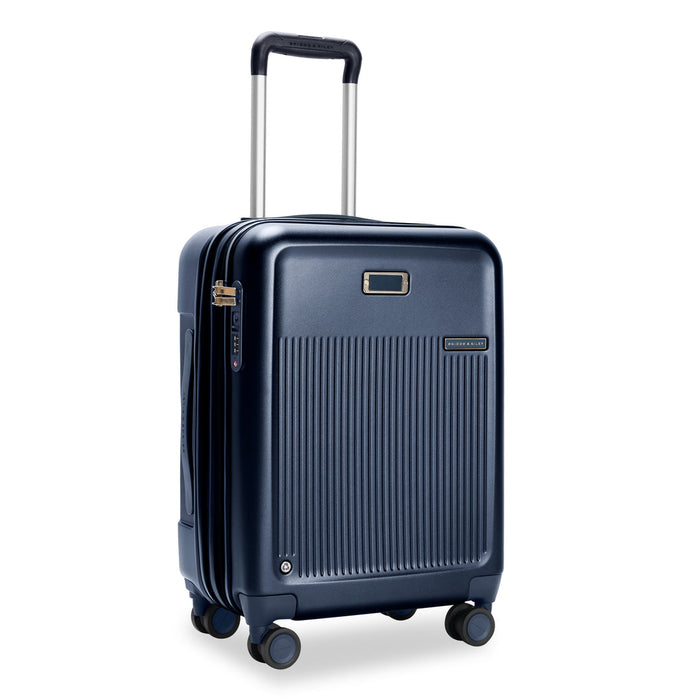 Global 21" Carry-On Expandable Spinner